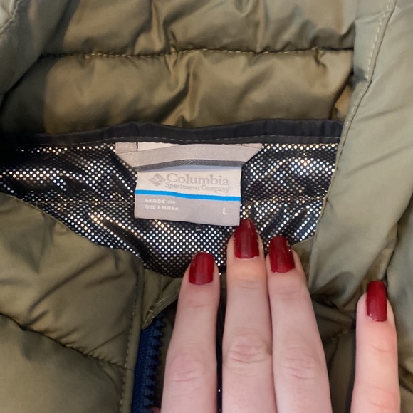 Mens Columbia coat size L - Picture 2 of 5